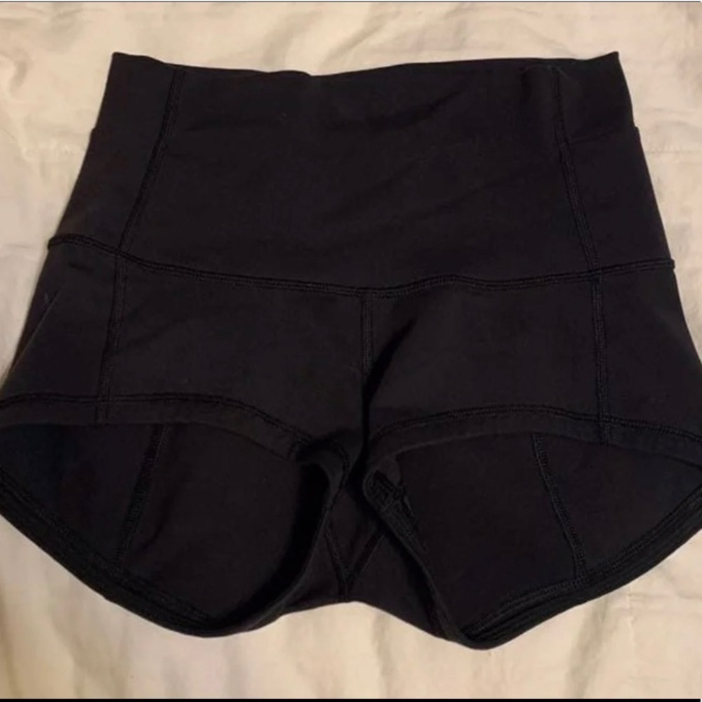 Lululemon wunder short 2”
